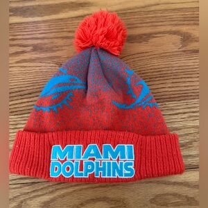 New Era Miami Dolphins NFL Football Winter Hat Beanie Youth Fan Gear